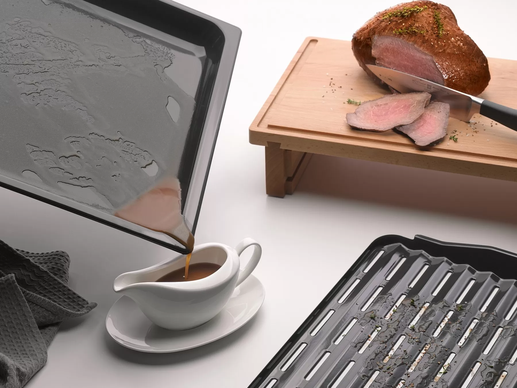 broiling_and_roasting_insert_for_hubb_3.webp Miele Kitchen Accessories<Broiling And Roasting Insert For Hubb