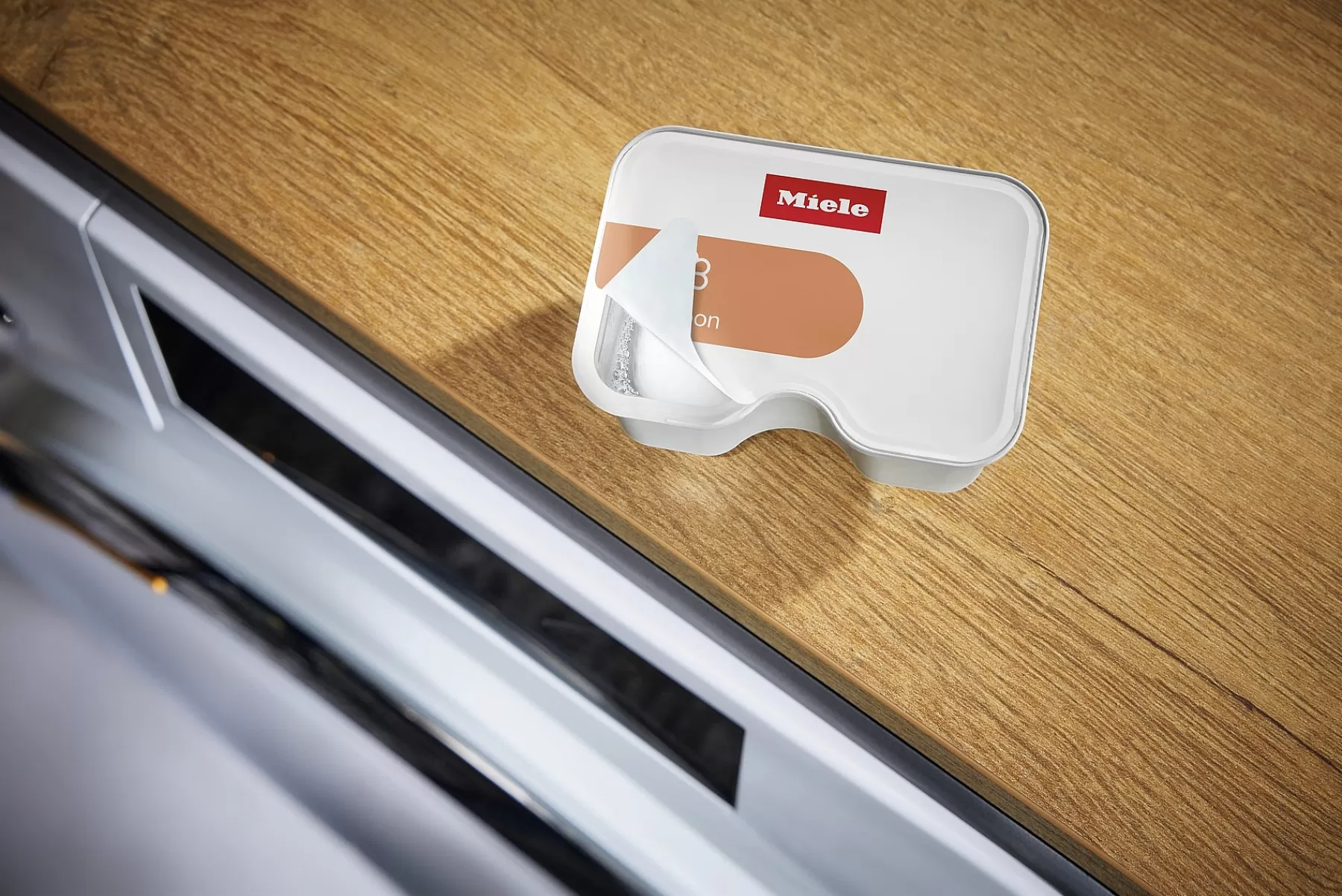 cocoon_capsules_7.webp Miele Laundry Care Cleaning Products<Cocoon Capsules