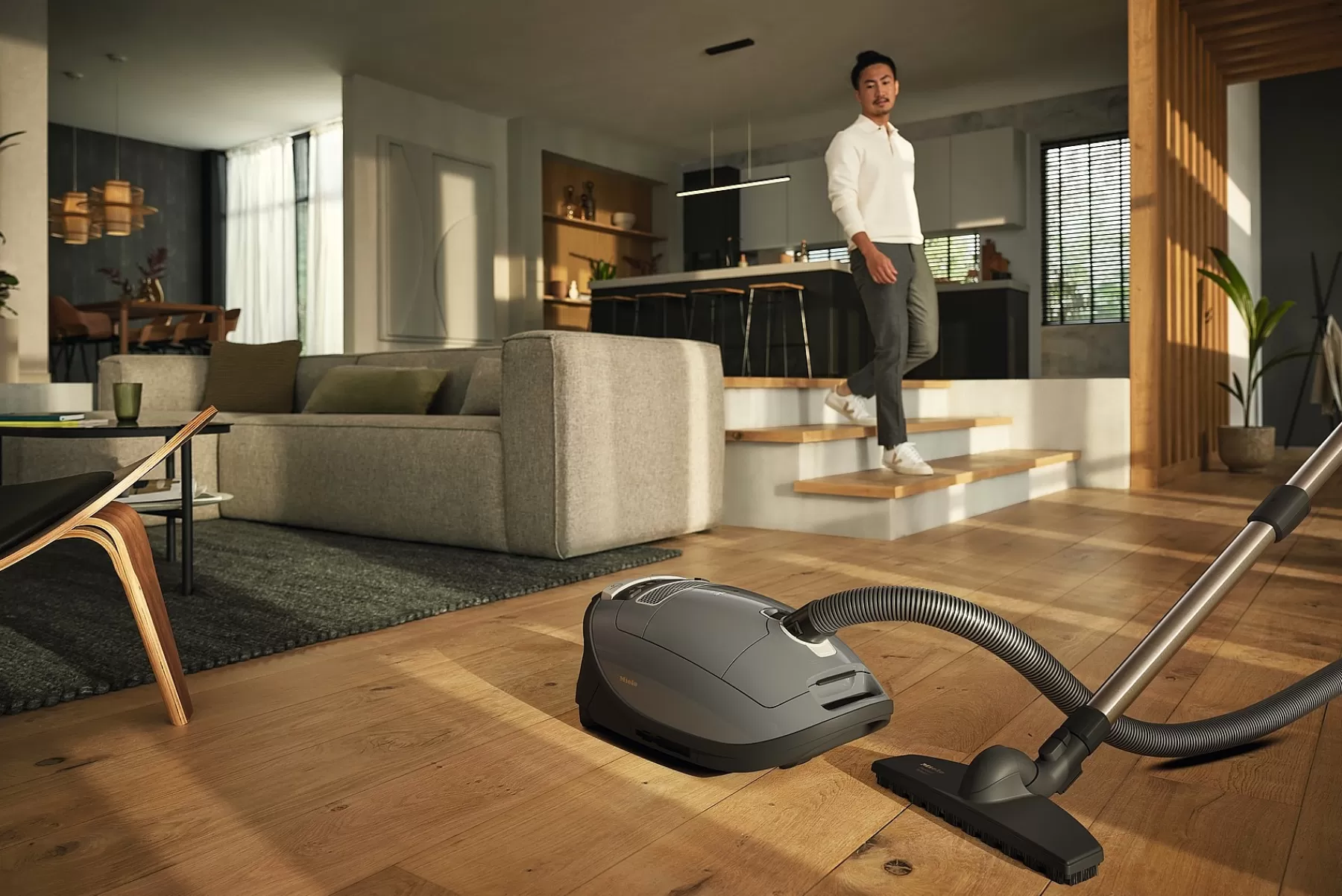 complete_c__gala_edition_4.webp Miele Canister Vacuum Cleaners With Bag<Complete C3 125 Gala Edition