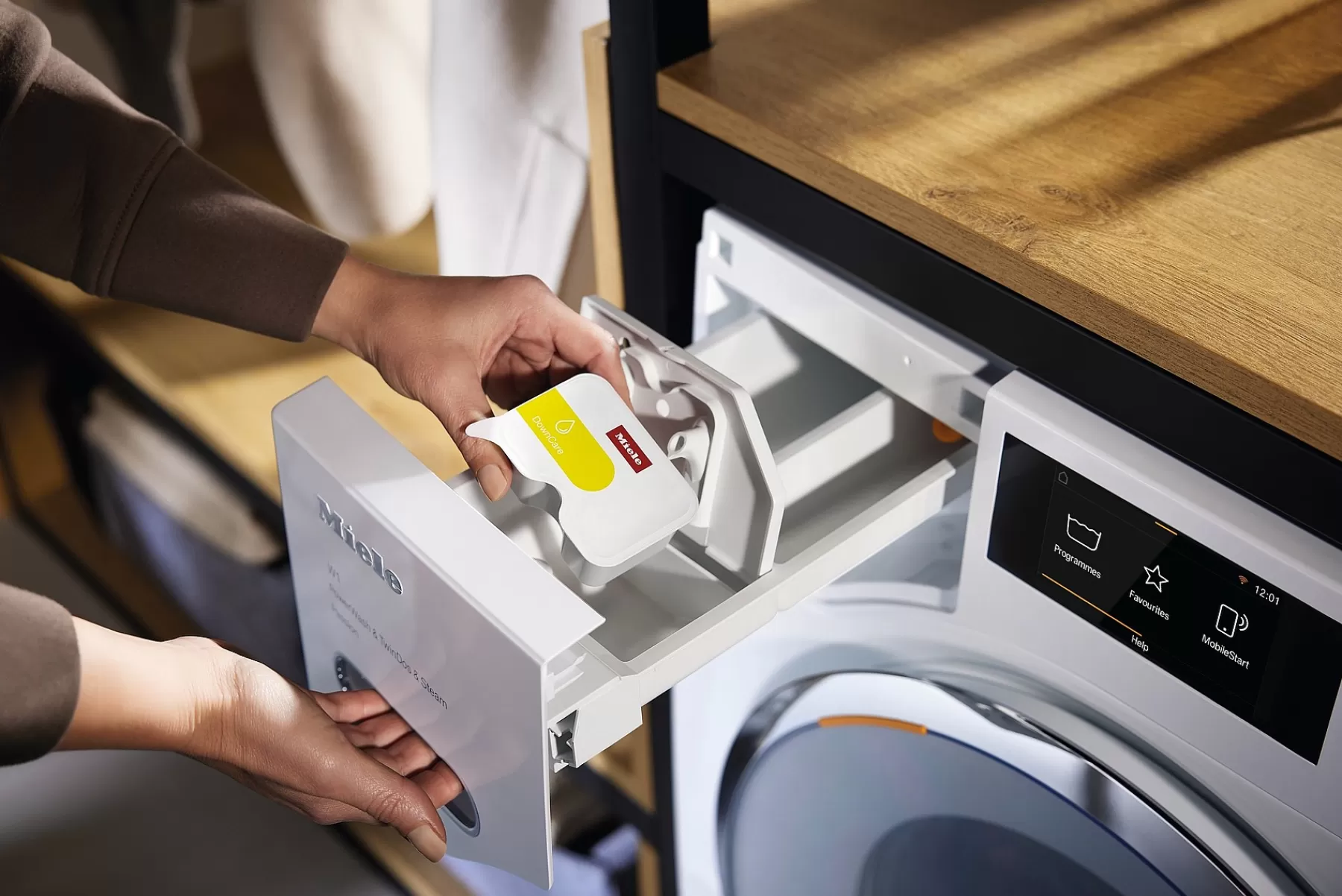 downcare_capsules_4.webp Miele Laundry Care Cleaning Products<Downcare Capsules