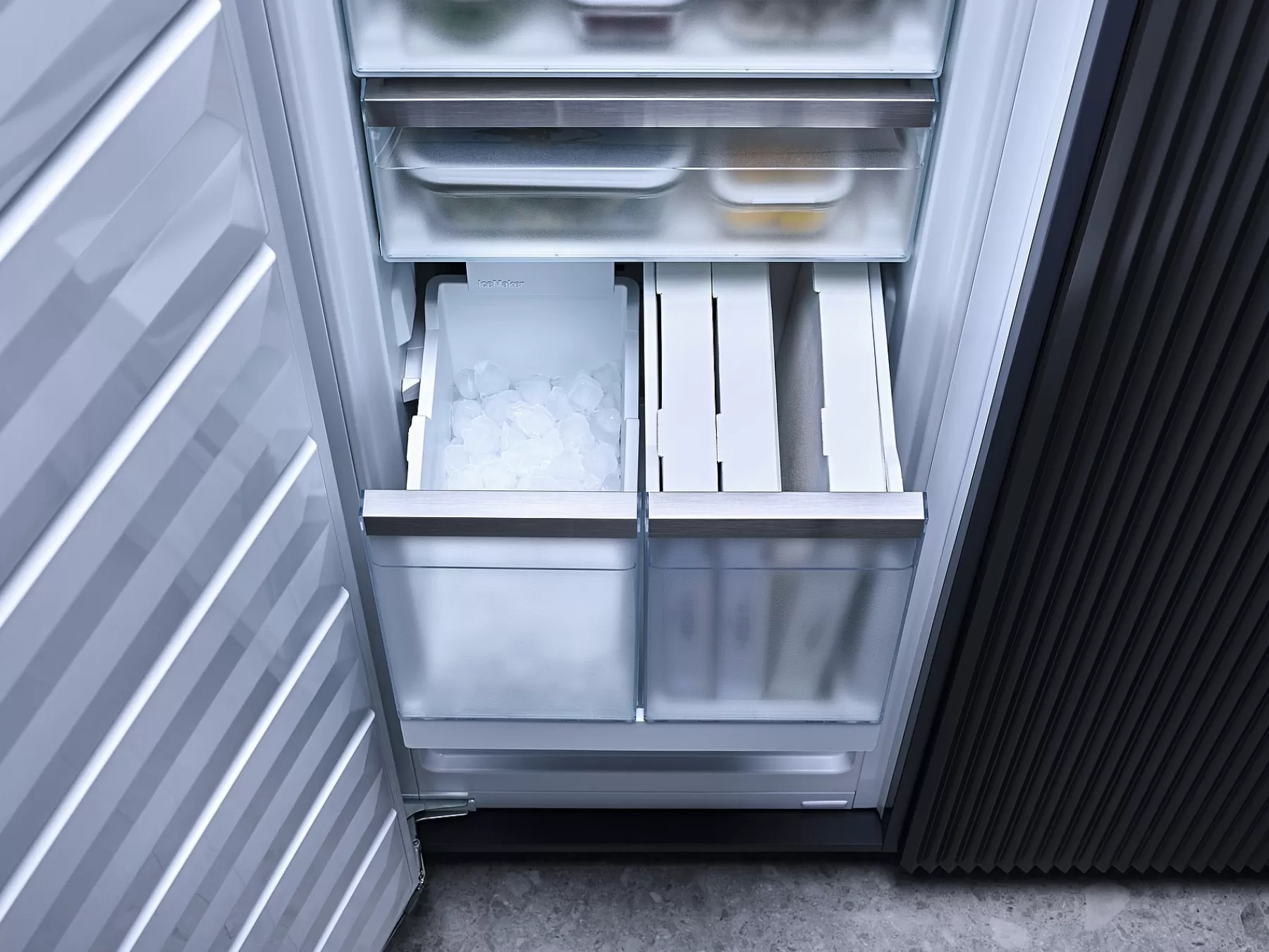 fns__e_3.webp Miele Built-In Freezers<Fns 7794 E