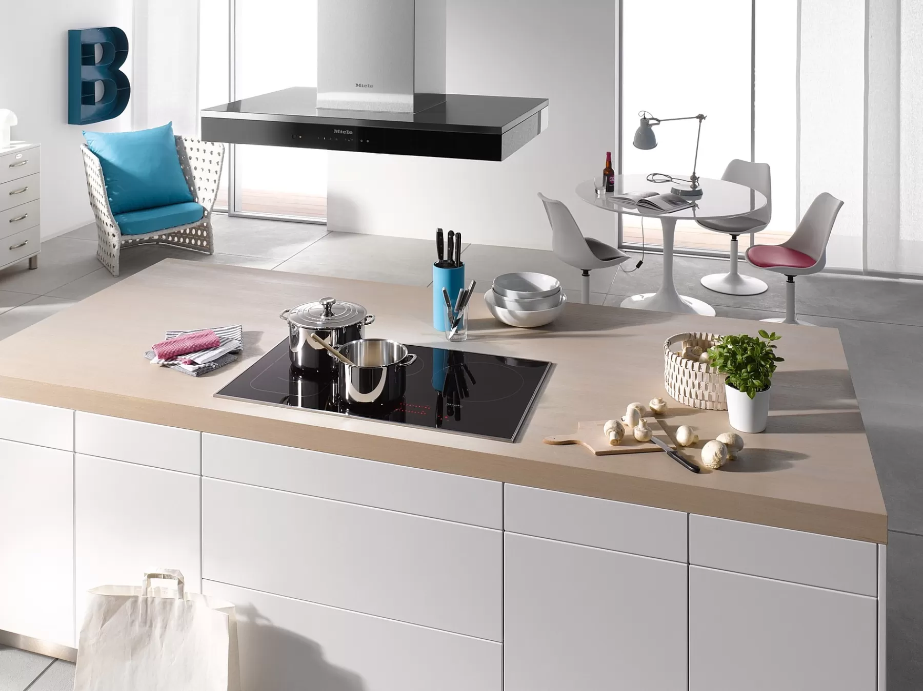 km__3-2.webp Miele Cooktops<Km 6370