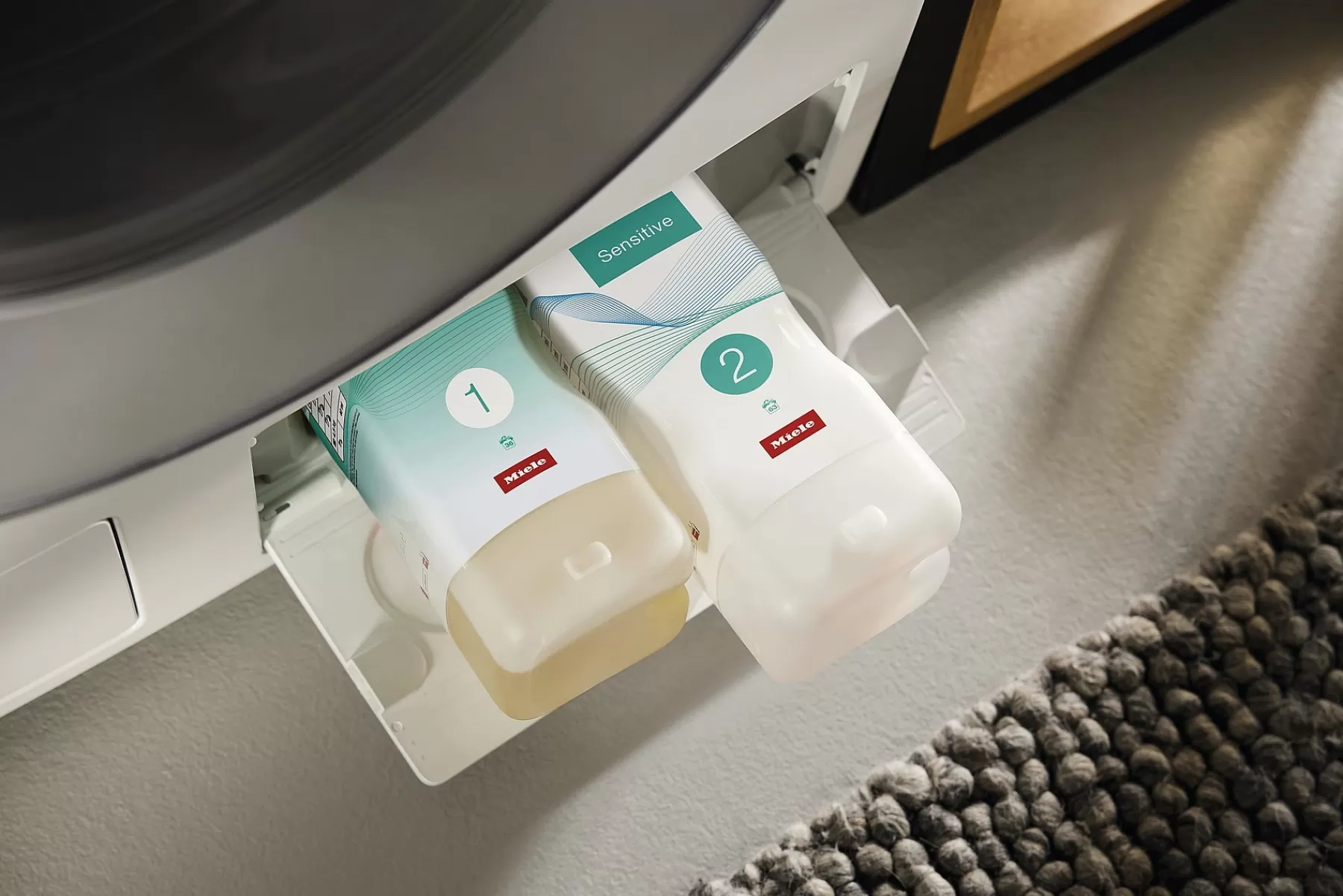 miele_ultraphase__and__sensitive_2.webp Miele Laundry Care Cleaning Products< Ultraphase 1 And 2 Sensitive