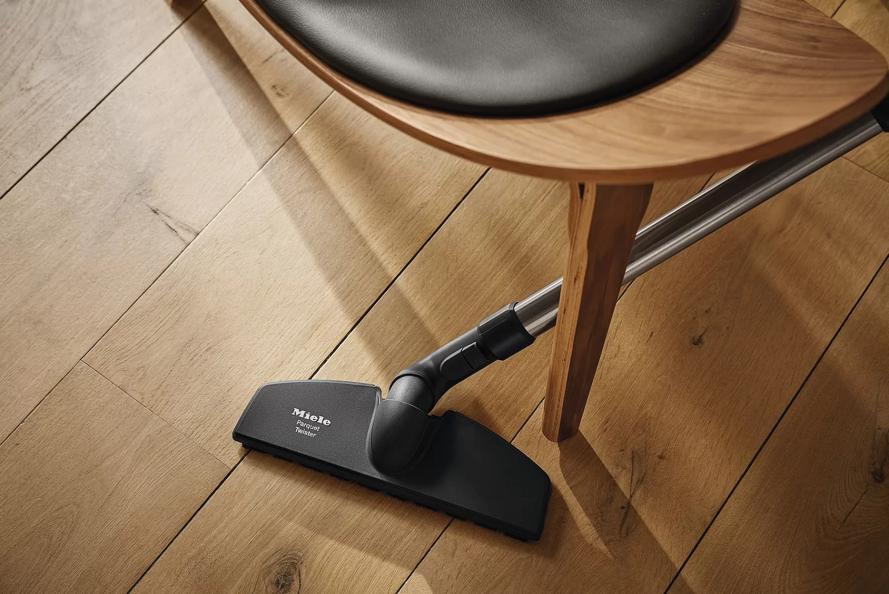 swivelneck_parquet_floorhead_4.webp Miele Accessories<Swivelneck Parquet Floorhead